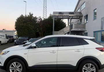 Opel Grandland (X) 172.000 km 9.450 &euro; Hilden 40721
