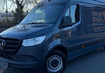 Mercedes-Benz Sprinter 219.554 km 17.750 &euro; Hilden 40721