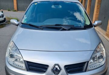Renault Scenic 204.334 km 1.200 &euro; Leichlingen 41799