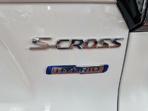 Suzuki SX4 S-Cross Comfort AllGrip 4x4 Hybrid Keyless PDC 21.810 km 21.980 &euro; HAAN 42781