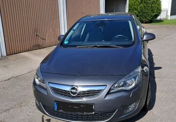Opel Astra 152.656 km 3.990 &euro; Burscheid 51399