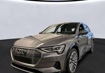 Audi e-tron 83.781 km 31.850 &euro; Hagen 58091
