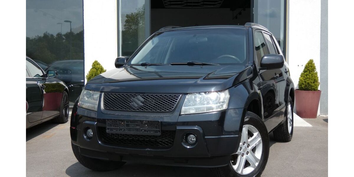 Suzuki Grand Vitara 305.127 km 4.450 &euro; Bochum 44807