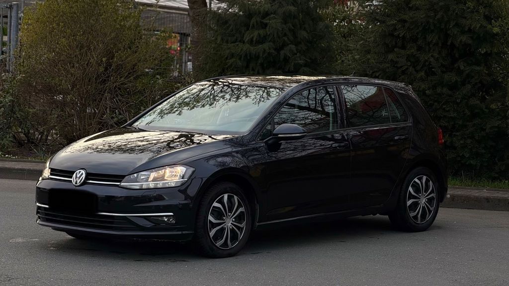 VW Golf 90.000 km 15.199 &euro; Wuppertal 42279