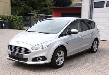 Ford S-Max 179.200 km 8.900 &euro; Velbert 42549