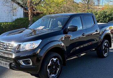 Nissan Navara 117.500 km 23.990 &euro; Solingen 42697