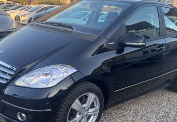 Mercedes-Benz A 160 44.000 km 8.999 &euro; Essen 45355