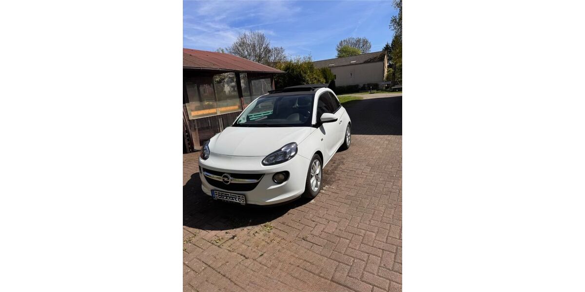 Opel Adam 65.600 km 9.990 &euro; Duisburg 47137