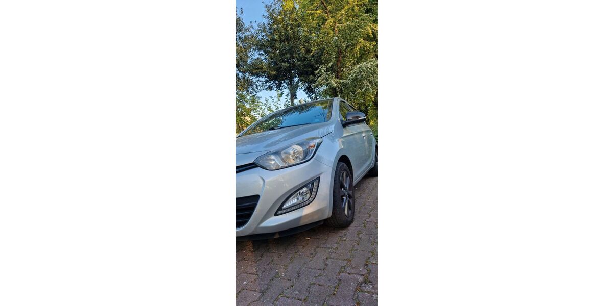 Hyundai i20 140.000 km 4.900 &euro; Gelsenkirchen 45888