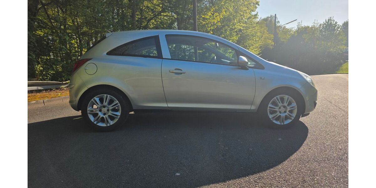 Opel Corsa 153.981 km 2.980 &euro; Ennepetal 58256