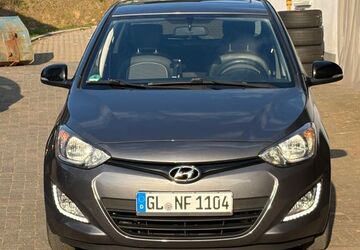 Hyundai i20 130.000 km 5.950 &euro; Wermelskirchen 42929