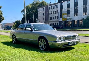 Jaguar XJ8 57.000 km 24.900 &euro; Ratingen 40885