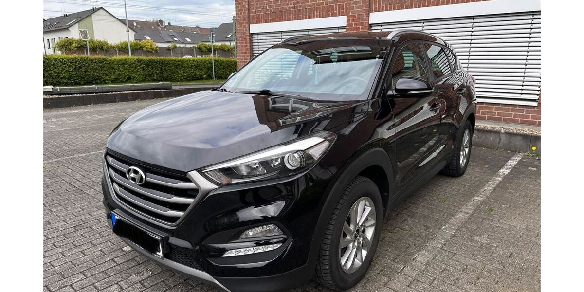 Hyundai TUCSON 152.421 km 13.200 &euro; Erkrath 40699