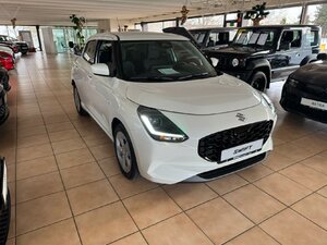 Suzuki Swift 1.2 Dualjet Hybrid Comfort Automatik 2.700 km 21.990 &euro; HAAN 42781