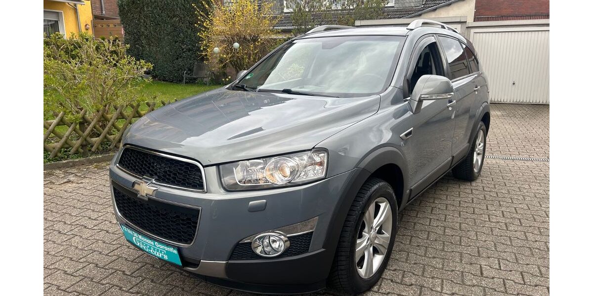 Chevrolet Captiva 180.000 km 7.950 &euro; Düsseldorf 40589