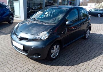 Toyota Aygo (X) 116.000 km 1.600 &euro; Ratingen 40882