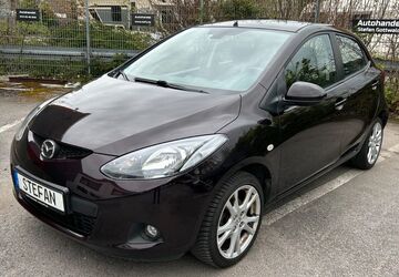 Mazda 2 214.000 km 2.700 &euro; Neuss 41472