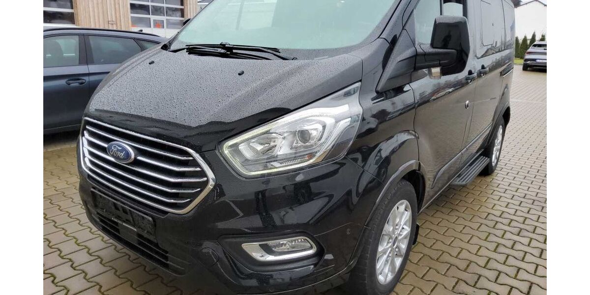 Ford Tourneo Custom 43.579 km 32.990 &euro; Solingen 42653