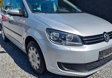 VW Touran 252.000 km 3.990 &euro; Oberhausen 46145