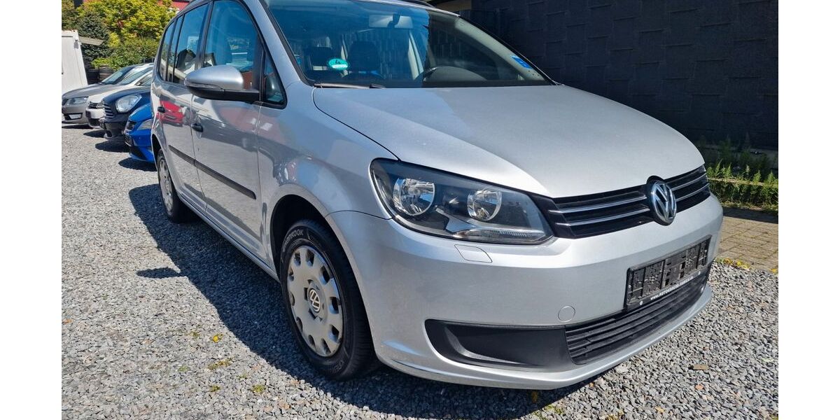 VW Touran 252.000 km 3.990 &euro; Oberhausen 46145
