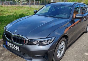 BMW 318 87.511 km 22.480 &euro; Langenfeld 40764