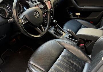 Skoda Octavia 182.000 km 11.950 &euro; Düsseldorf 40589