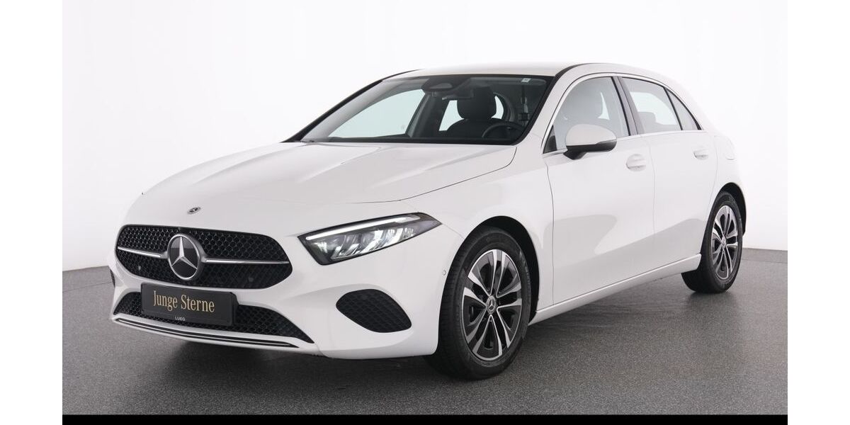 Mercedes-Benz A 180 9.806 km 29.985 &euro; Essen 45309