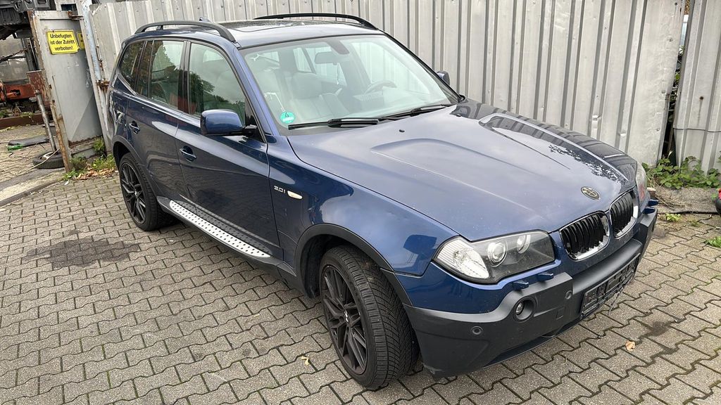BMW X3 266.000 km 5.500 &euro; Mülheim 45481