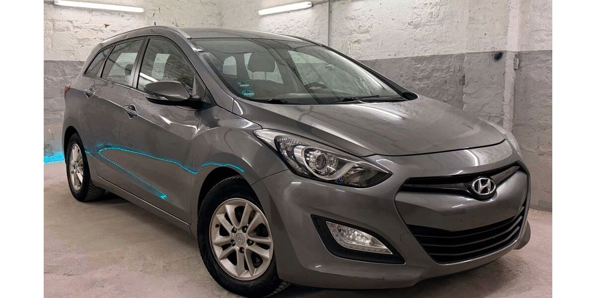 Hyundai i30 293.315 km 2.950 &euro; Wuppertal 42289