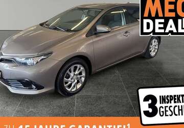 Toyota Auris 105.548 km 10.890 &euro; Düsseldorf 40233