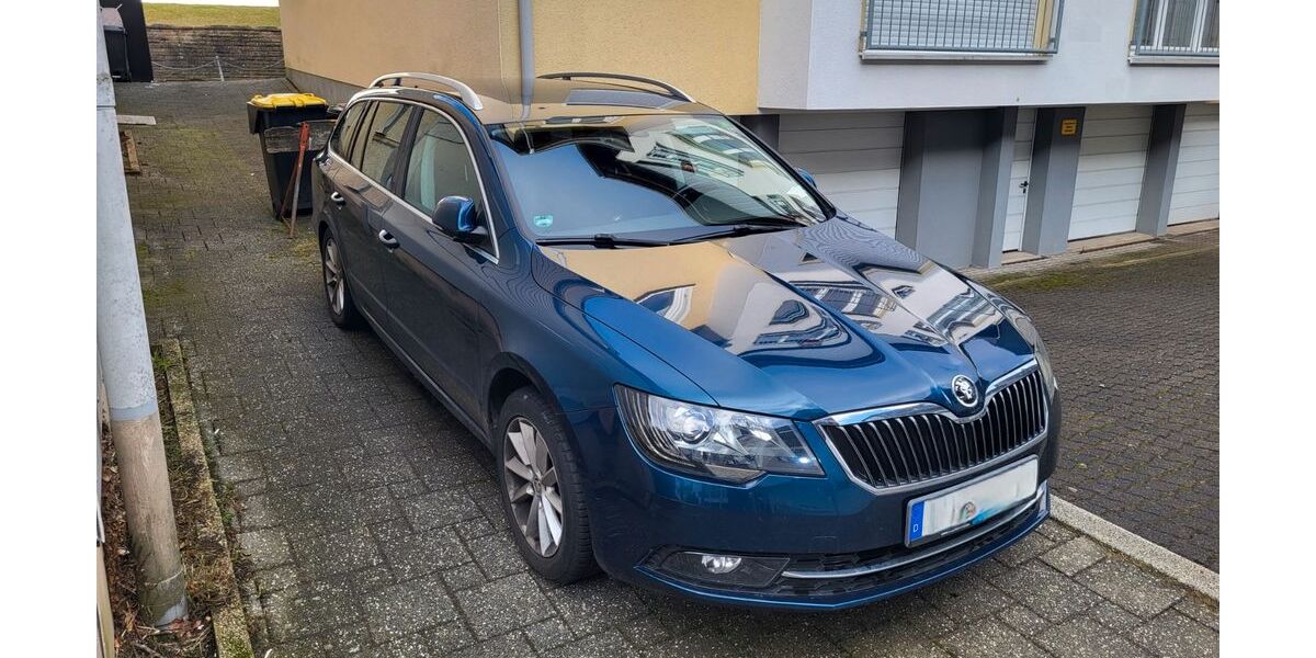 Skoda Superb 131.015 km 10.290 &euro; Wermelskirchen 42929
