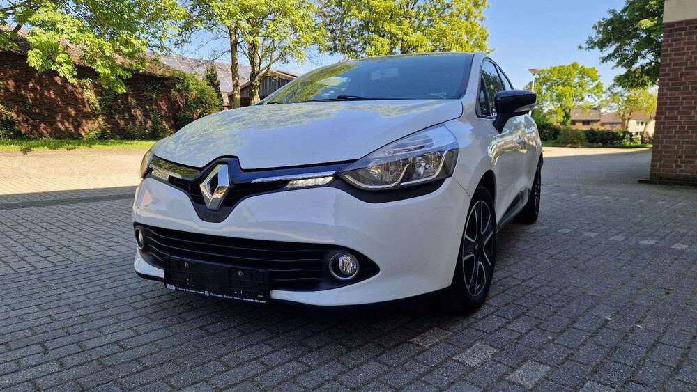 Renault Clio 140.897 km 5.350 &euro; Oberhausen 46149