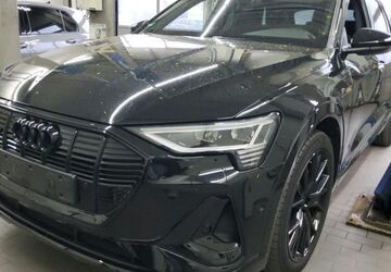 Audi e-tron 31.711 km 33.615 &euro; Hagen 58091