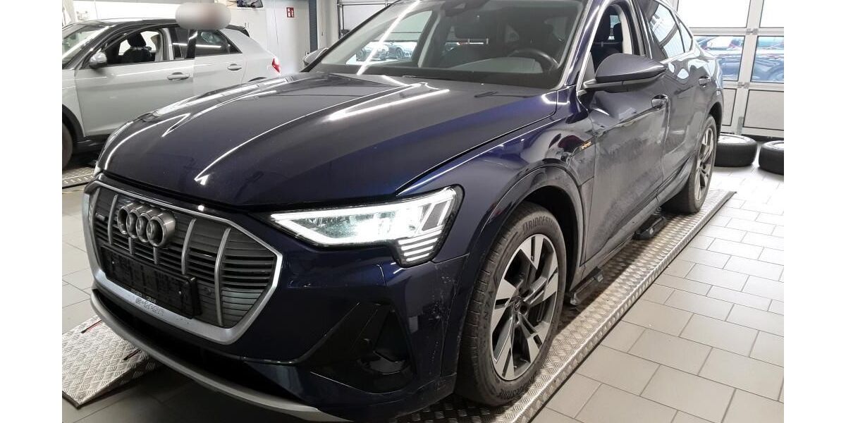 Audi e-tron 40.918 km 37.465 &euro; Hagen 58091