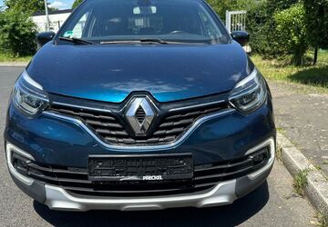 Renault Captur 105.313 km 7.900 &euro; Düsseldorf 40231