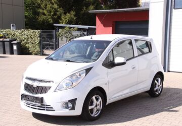 Chevrolet Spark 95.300 km 3.490 &euro; Velbert 42549