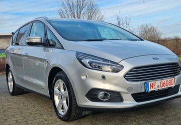 Ford S-Max 158.500 km 10.900 &euro; Neuss 41460