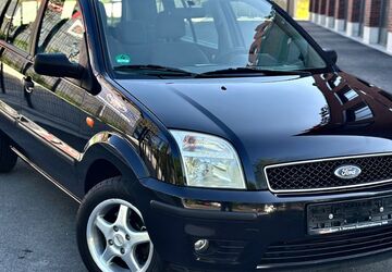 Ford Fusion 109.000 km 2.690 &euro; Essen 45145