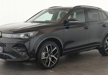 VW Tiguan 26.800 km 44.484 &euro; Düsseldorf 40233