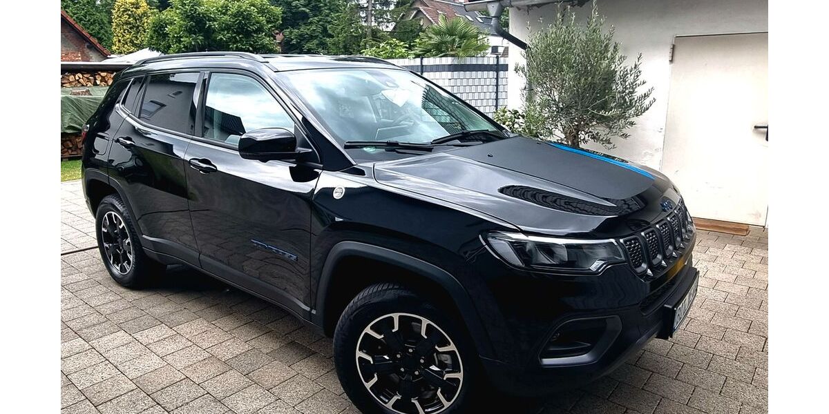 Jeep Compass 12.800 km 29.980 &euro; Bottrop 46240