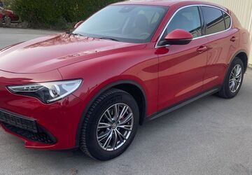 Alfa Romeo Stelvio 105.000 km 20.900 &euro; Remscheid 42855