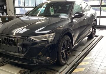 Audi e-tron 27.908 km 31.295 &euro; Hagen 58091