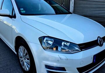 VW Golf 269.000 km 4.999 &euro; Oberhausen 46149