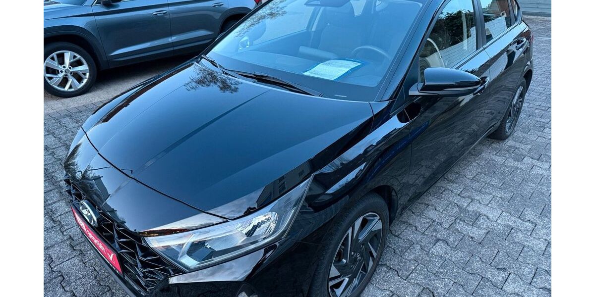 Hyundai i20 33.500 km 15.690 &euro; Herne 44649