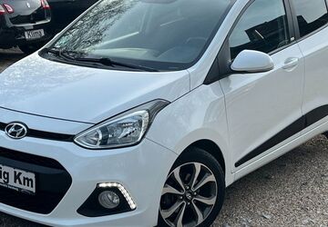 Hyundai i10 67.805 km 7.999 &euro; Duisburg 47137