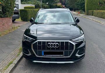 Audi Q3 105.000 km 22.999 &euro; Bochum 44799