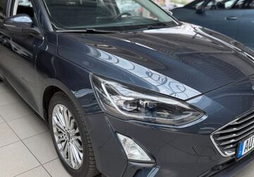 Ford Focus 199.000 km 8.890 &euro; Bottrop 46236