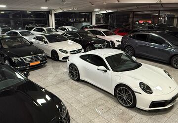 Mazda 3 44.000 km 7.990 &euro; Gelsenkirchen 45881