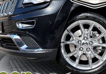 Jeep Grand Cherokee 163.200 km 16.990 &euro; Düsseldorf 40625