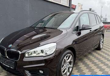 BMW 216 114.000 km 10.950 &euro; Duisburg 47259